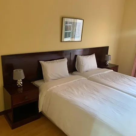 Casa De Cha אכסניה *